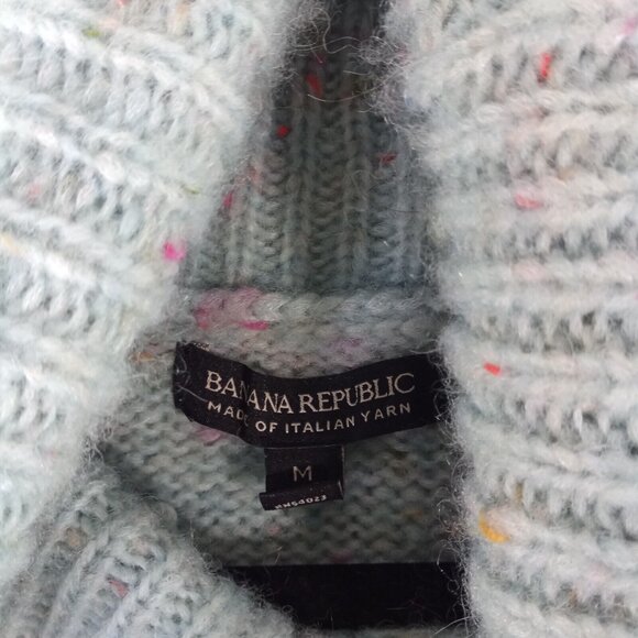 Banana Republic Womens Pullover Sweater Size M Alpaca Wool Fuzzy Turtleneck Top - Picture 3 of 5